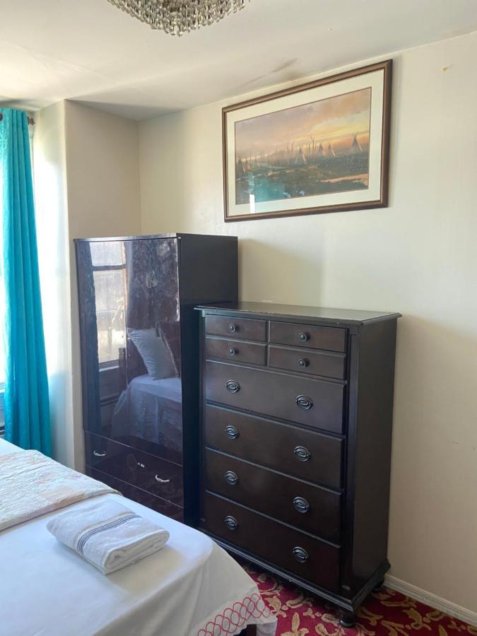 A Peaceful Room In Queens New York Extérieur photo
