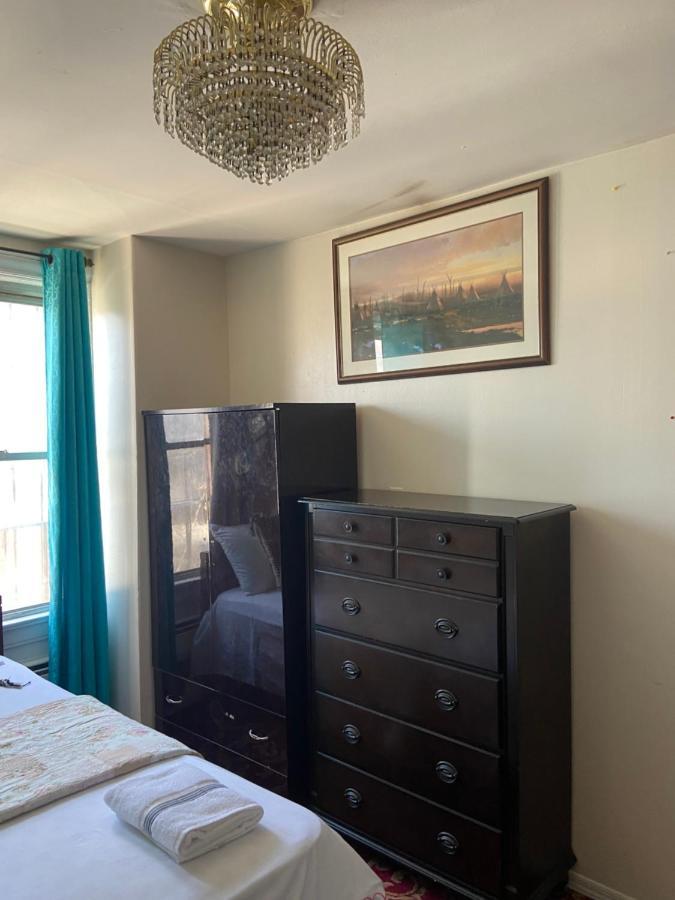 A Peaceful Room In Queens New York Extérieur photo